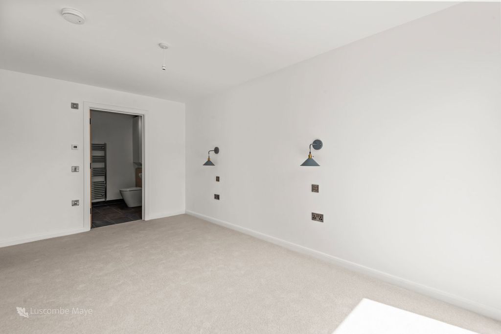 Additional image 13 of 3 bed flat for saleIsland Street, Salcombe TQ8