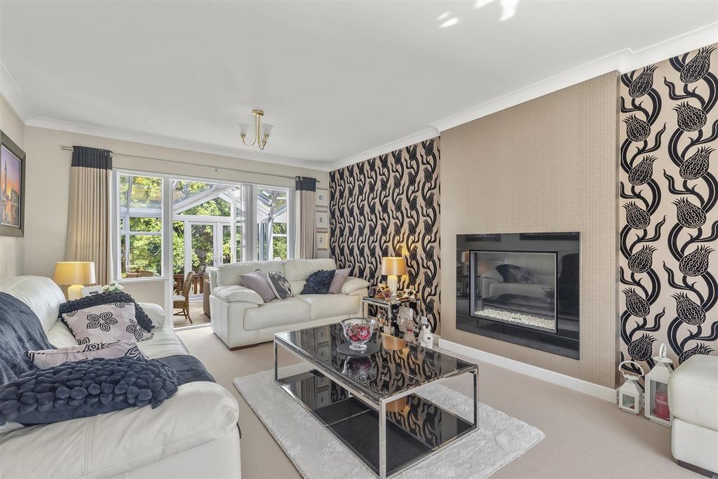 Additional image 5 of 6 bed detached house for saleBolling Road, Ilkley LS29