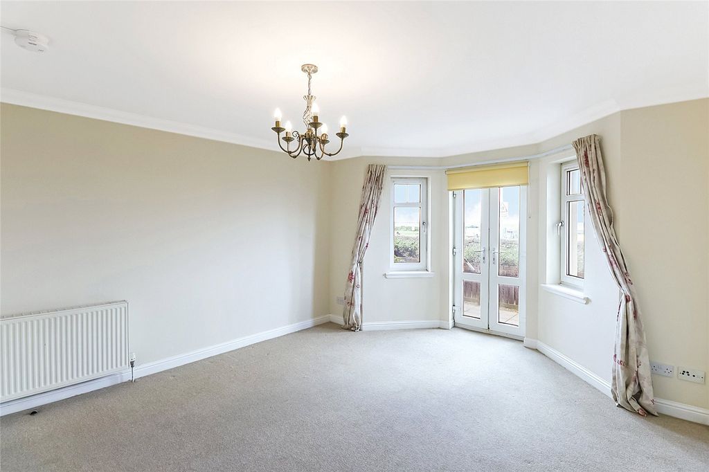 Additional image 4 of 2 bed flat for saleBarassiebank Lane, Troon, South Ayrshire KA10