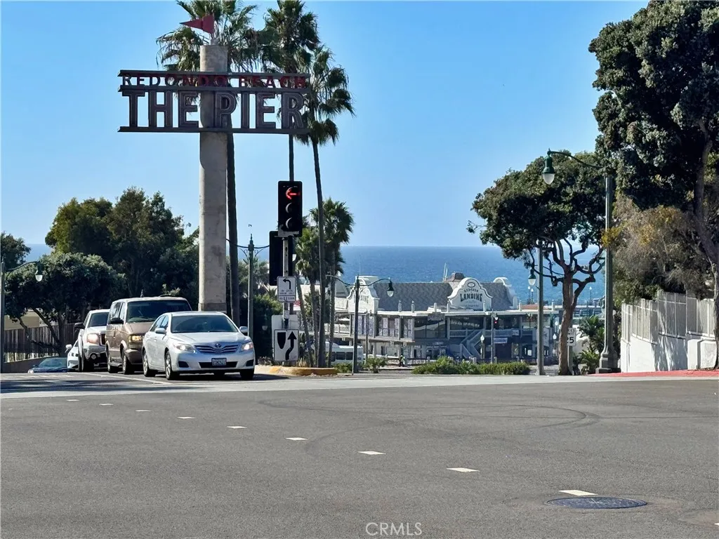 Additional image 45 of 230 S Catalina Avenue Unit 107, Redondo Beach, CA 90277
