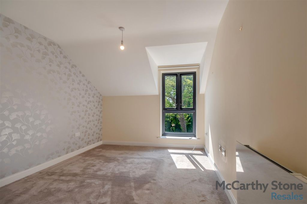 Additional image 5 of 2 bed flat for saleStapleton Court, Waller Grove, Swanland HU14