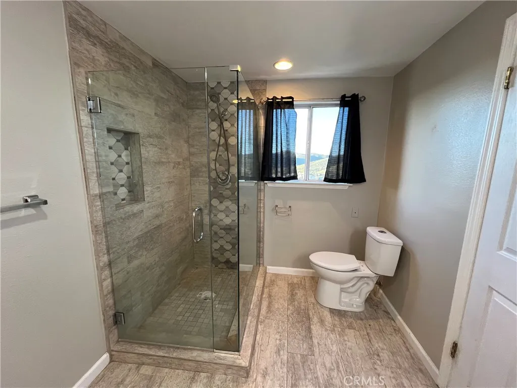 Additional image 22 of 22672 Inspiration Pt, Canyon Lake, CA 92587