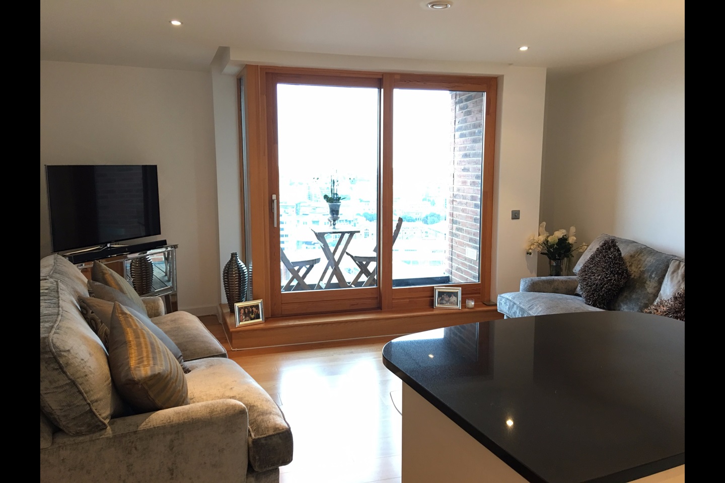 Additional image 3 of 1 Bed Flat, Wharf Approach, LS1, N1 7GU