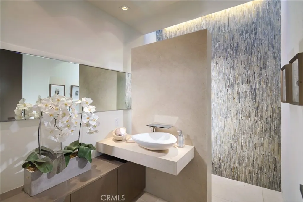 Additional image 20 of 58 N La Senda Drive, Laguna Beach, CA 92651