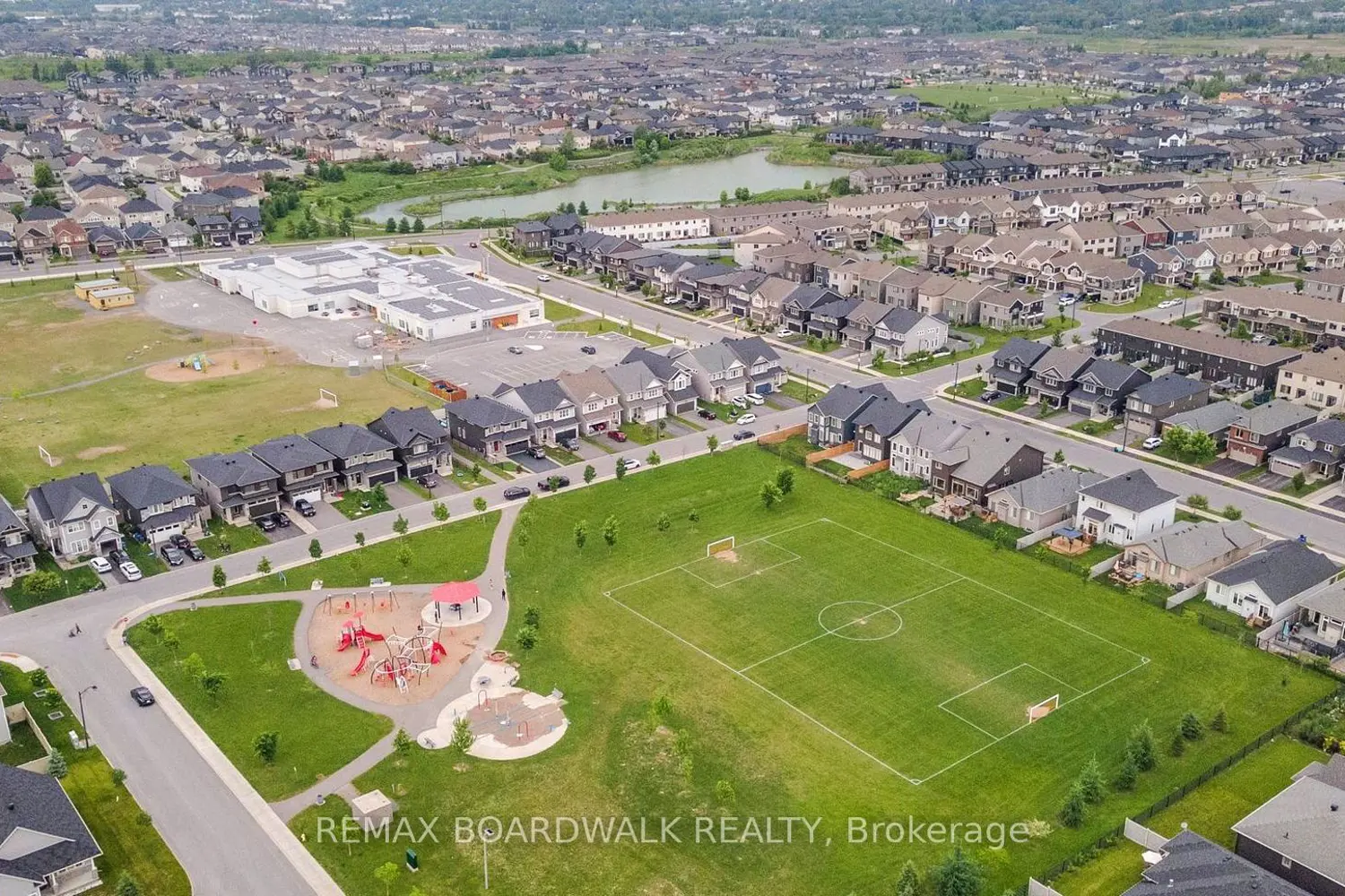 302 Haliburton Heights