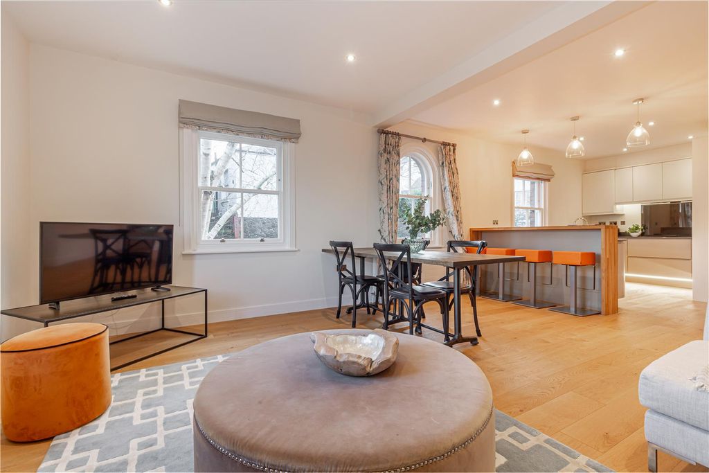 Additional image 13 of 2 bed flat for saleBrunel House, Malvern WR14