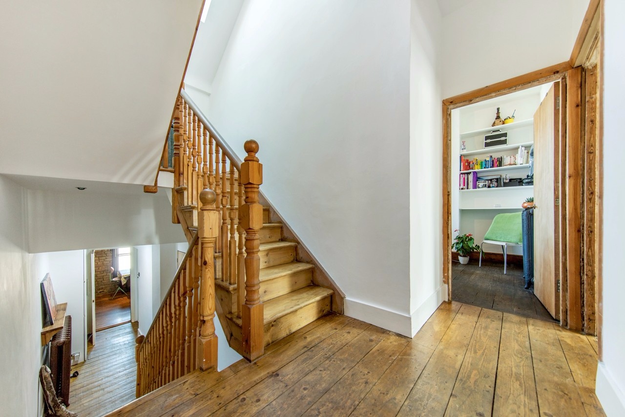 Additional image 11 of 3 Bed Flat, Trent Road, SW2, N1 7GU