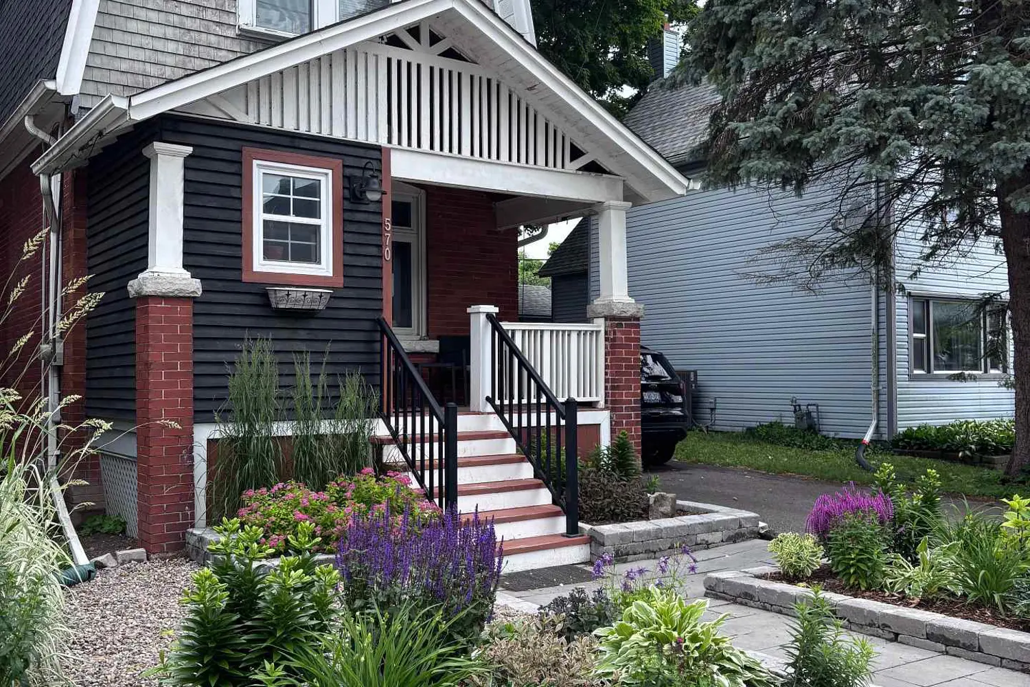 Additional image 20 of 570 Frontenac Street