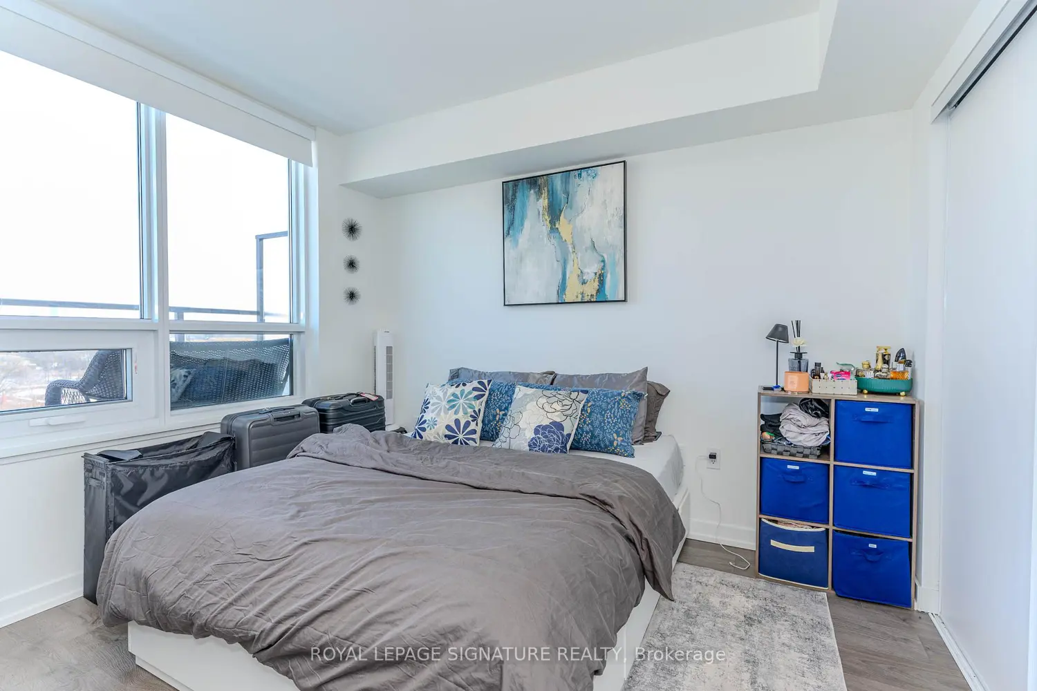 Additional image 12 of 556 Marlee Avenue 813