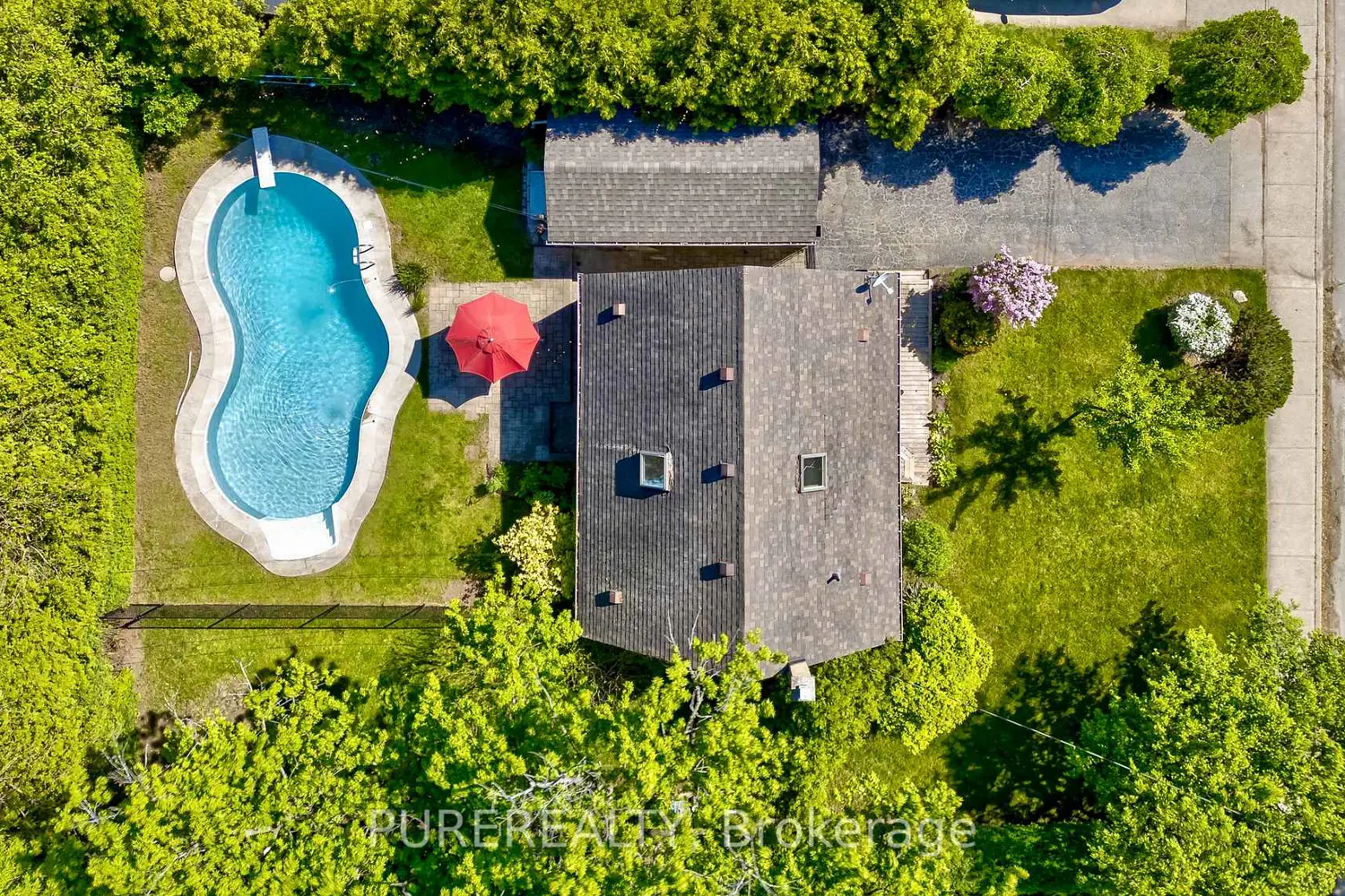 Additional image 18 of 2067 Maplewood Drive