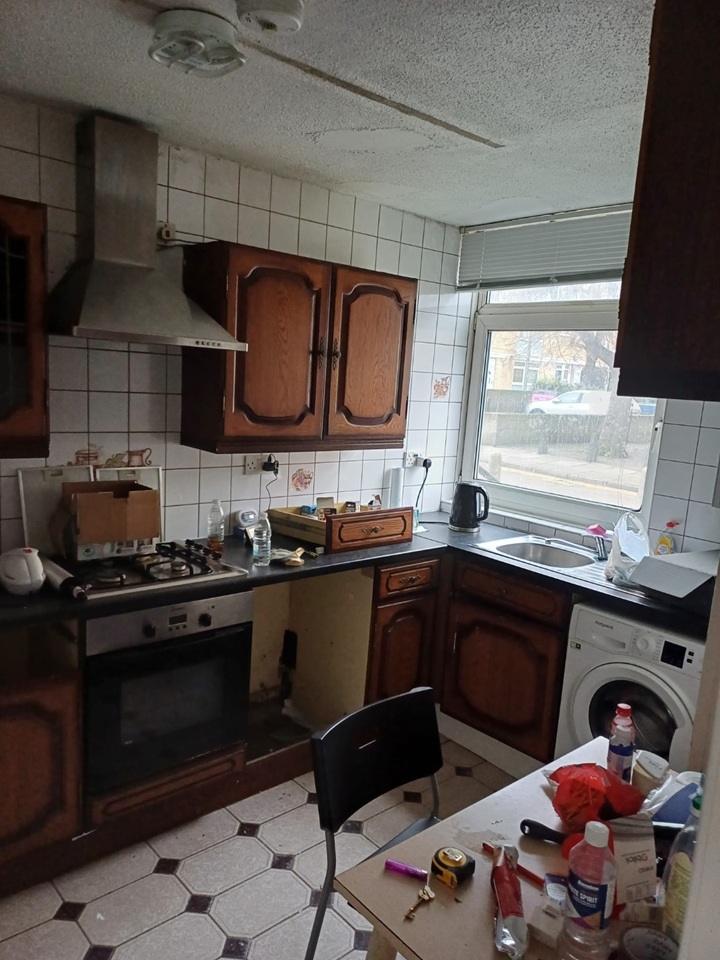 Additional image 8 of 2 Bed Flat, Tomlinson Close, E2, N1 7GU