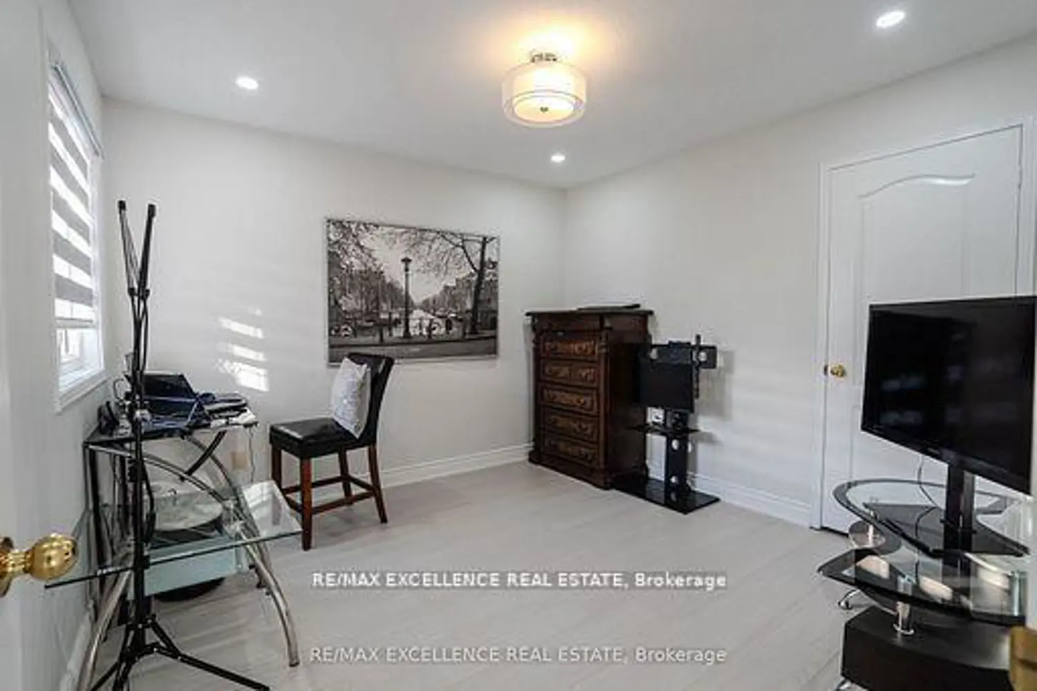 Additional image 9 of 6839 Gracefield Drive