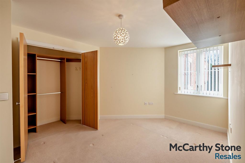 Additional image 5 of 2 bed flat for saleThe Laureates, Newgate Street, Cottingham HU16