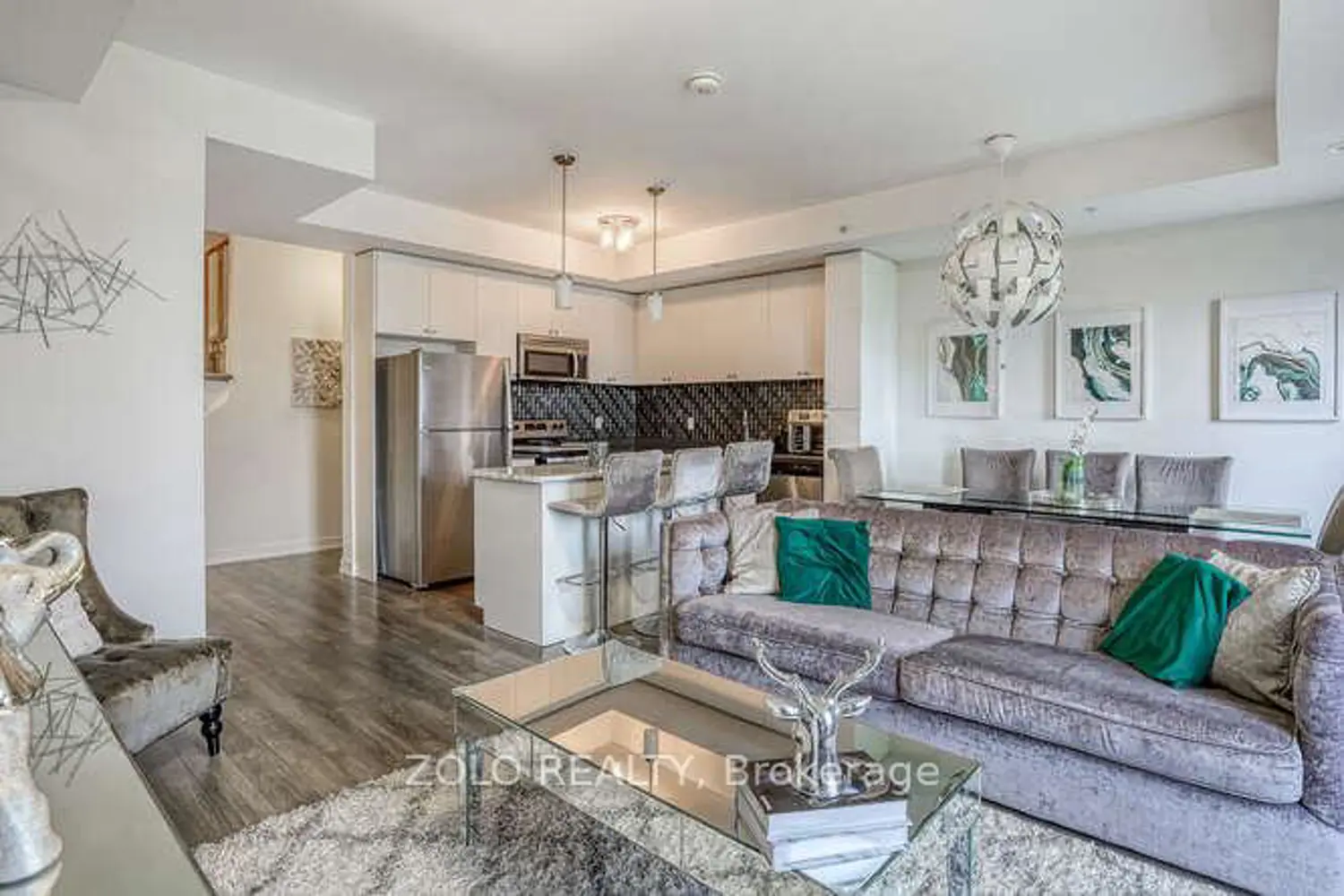 Additional image 8 of 1555 Kingston Road 218