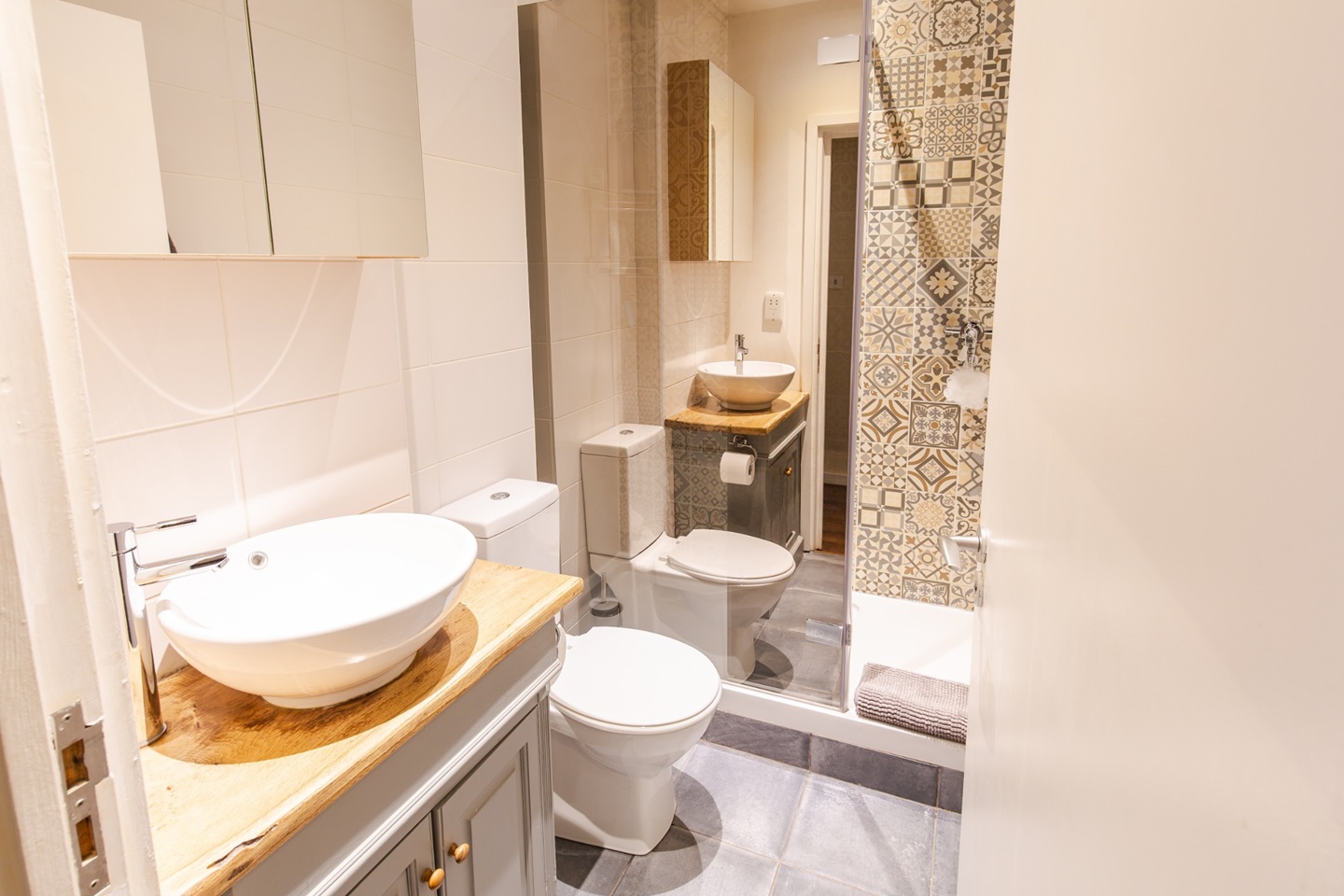 Additional image 6 of 2 Bed Flat, The Grand, M1, N1 7GU