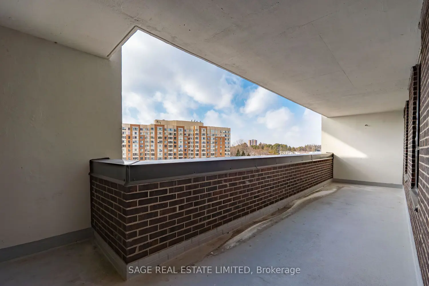 Additional image 9 of 1515 Lakeshore Road 707