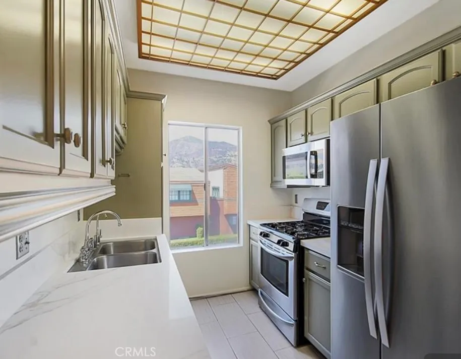 Additional image 12 of 409 Burchett St Unit 315, Glendale, CA 91203