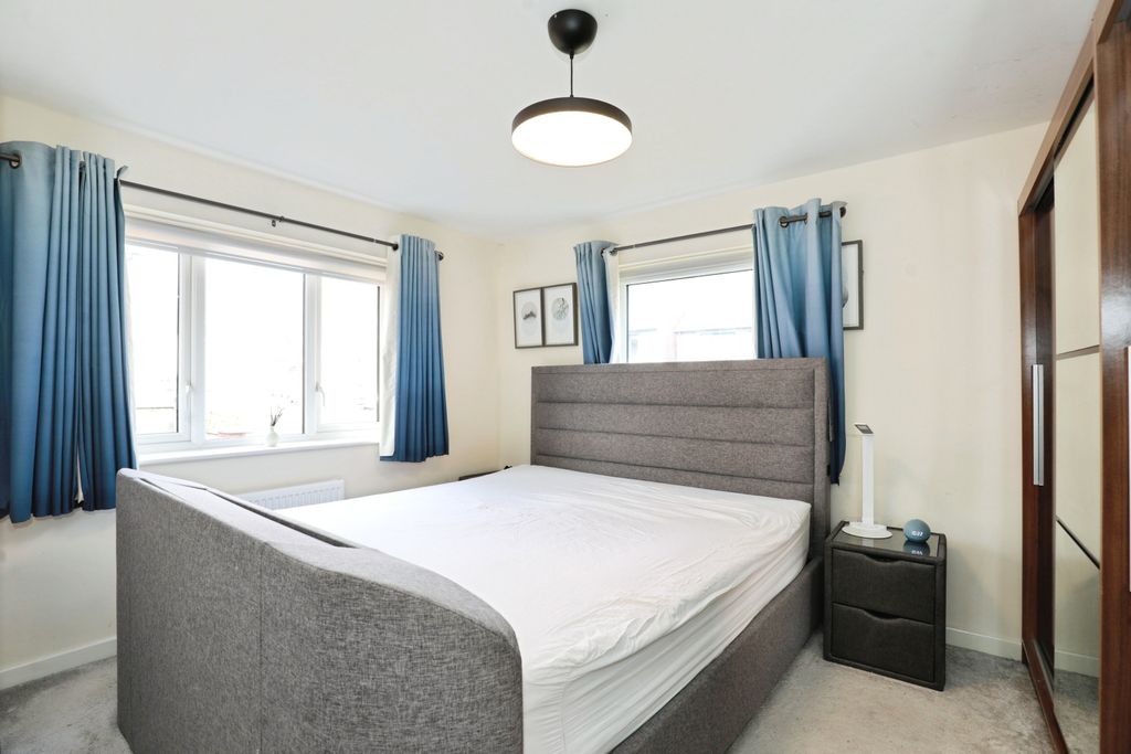 Additional image 10 of 5 bed detached house for saleJohn Wyatt Close, Bucknall, Stoke-On-Trent ST2