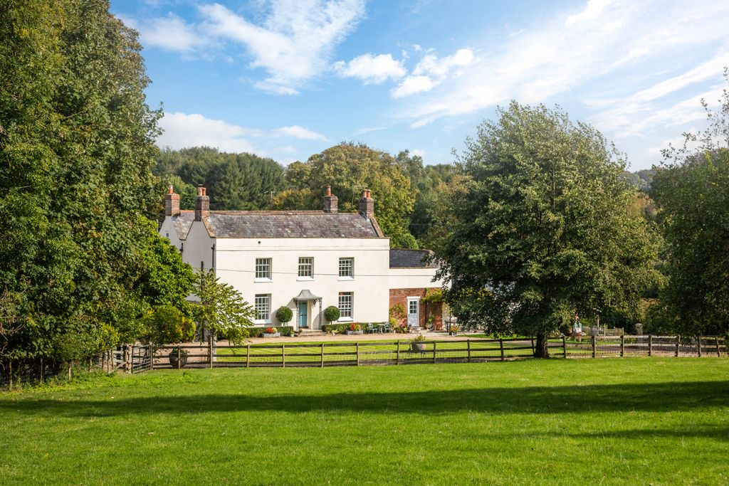 8 bed detached house for salePiddletrenthide, Dorchester, Dorset DT2 photo 2
