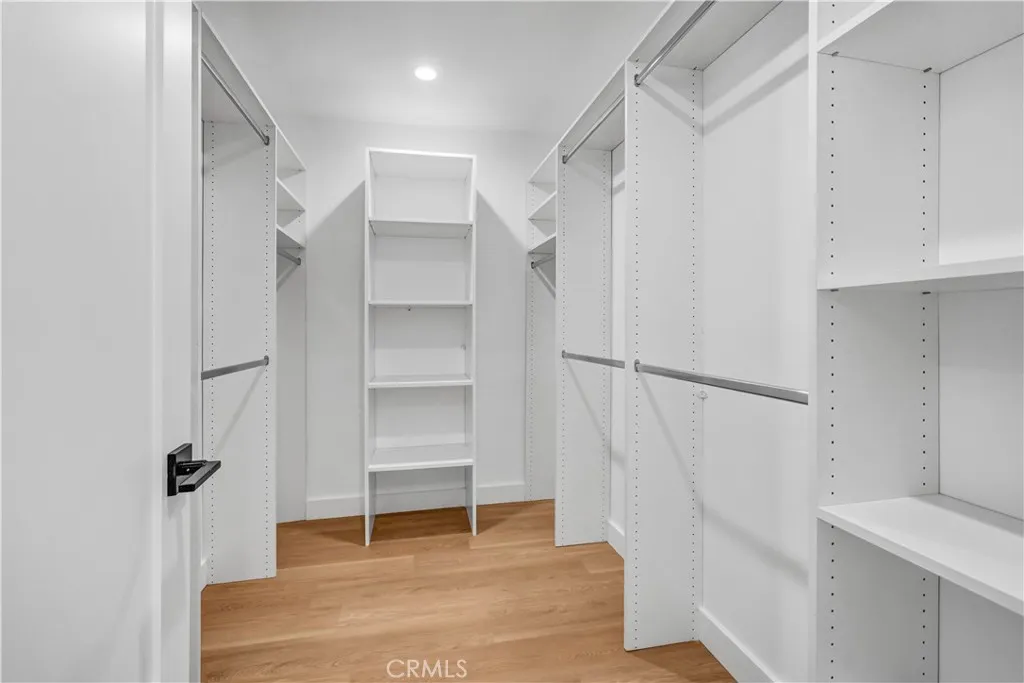 Additional image 14 of 18221 Chatsworth St Unit A, Northridge, CA 91326