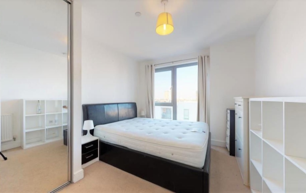 Additional image 3 of 2 Bed Flat, Luxury With Gym And Concierge, E1, N1 7GU