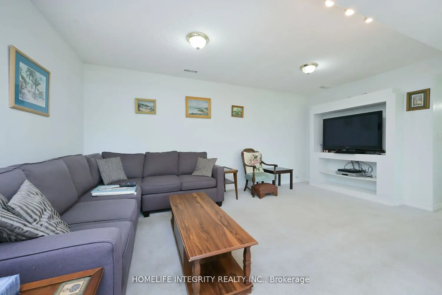 Additional image 14 of 7145 Fourth Line