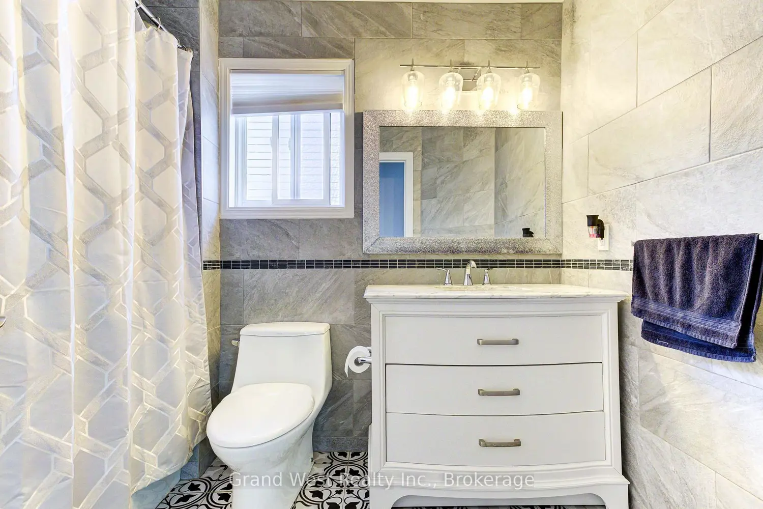 Additional image 10 of 39 Karalee Crescent