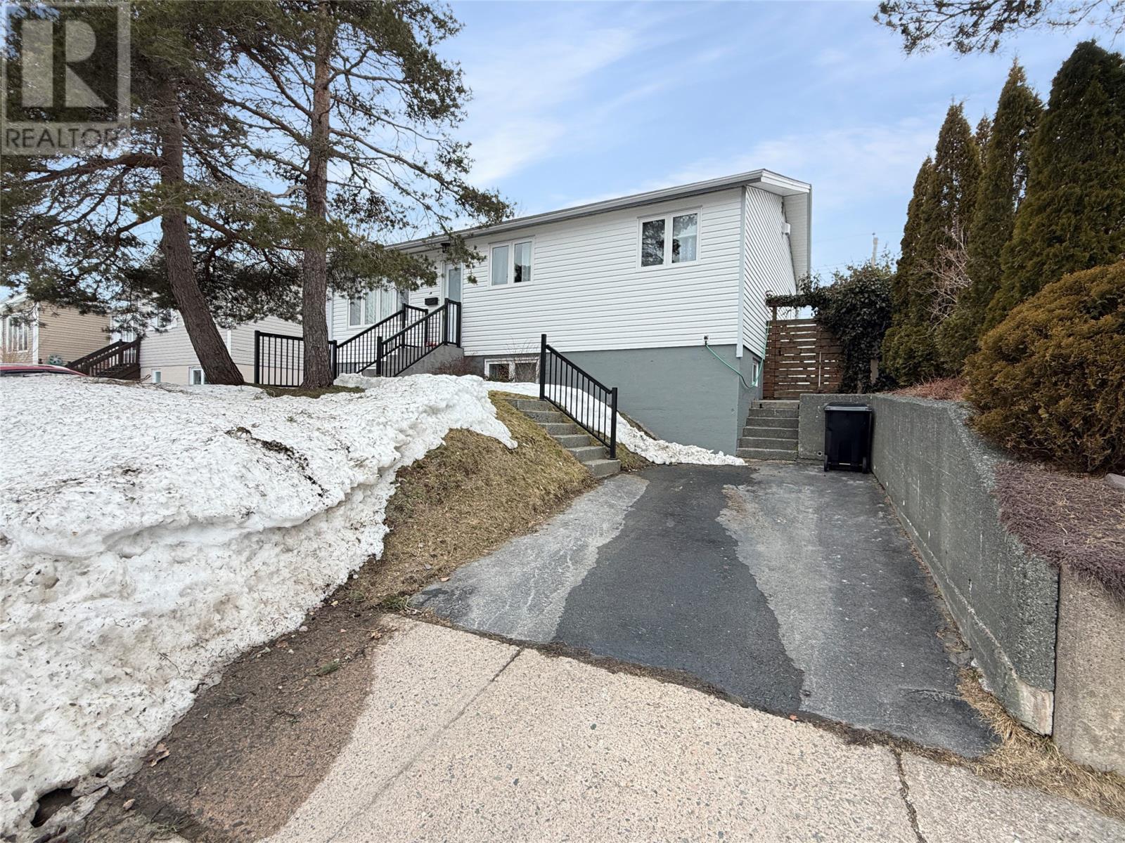 18 Taylor Place, St. John's, NL, A1A1L6 photo 5