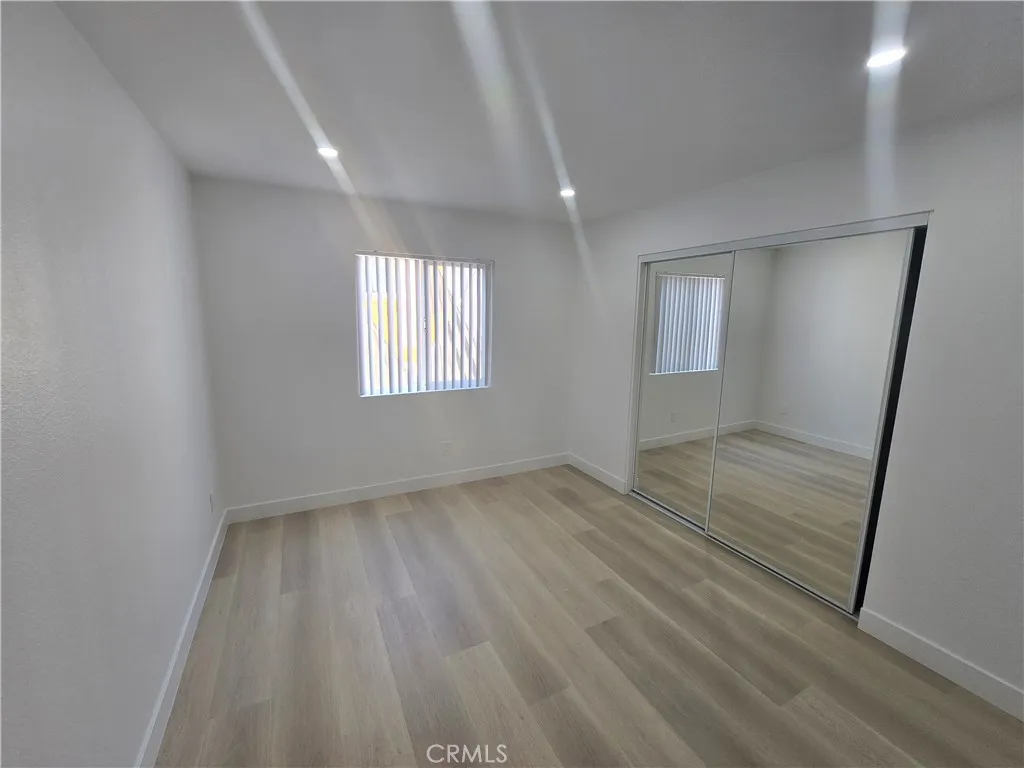 Additional image 4 of 220 12th St Unit 17, Huntington Beach, CA 92648