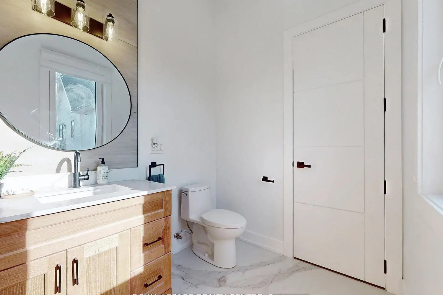 Additional image 6 of 521 Old York Road