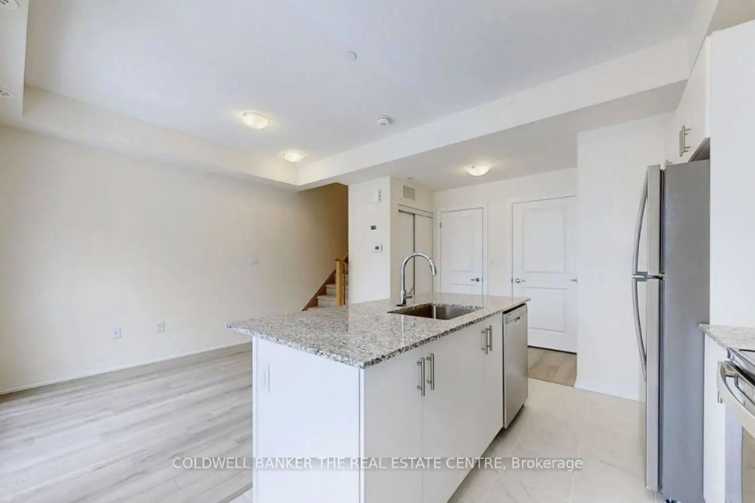 Additional image 7 of 165 Tapscott Road 32