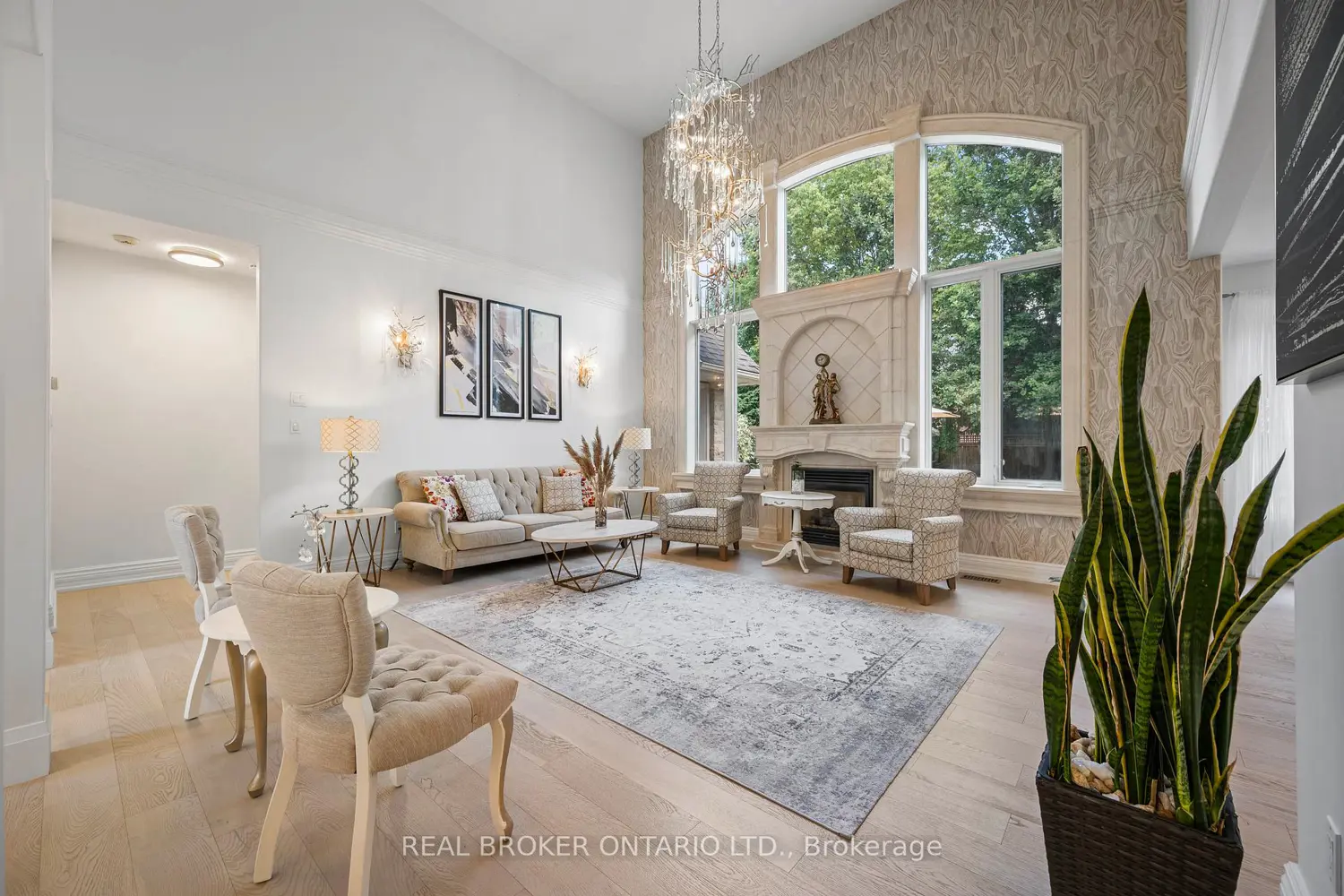 Additional image 3 of 215 Black Maple Court