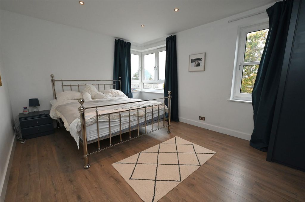 Additional image 14 of 3 bed flat for saleThe Regents, Norfolk Road, Edgbaston, Birmingham B15