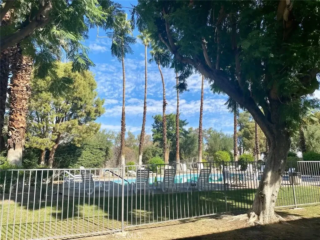 Additional image 18 of 751 N Los Felices Circle W Unit M116, Palm Springs, CA 92262