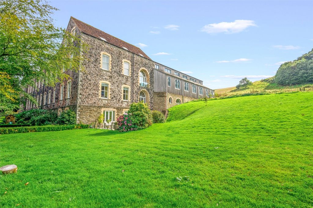 4 bed flat for saleWoodleigh, Kingsbridge, Devon TQ7