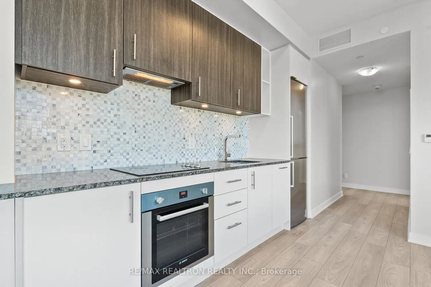 Additional image 16 of 120 Parliament Street 1805
