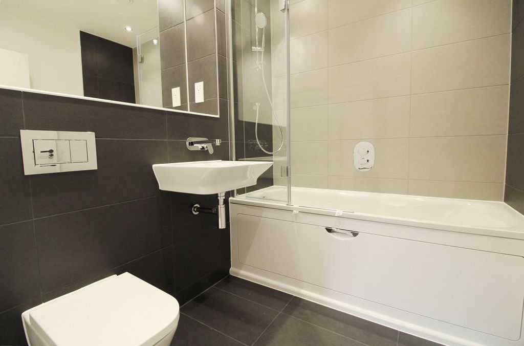 Additional image 9 of 52 bed block of flats for salePadworth Avenue, Reading RG2