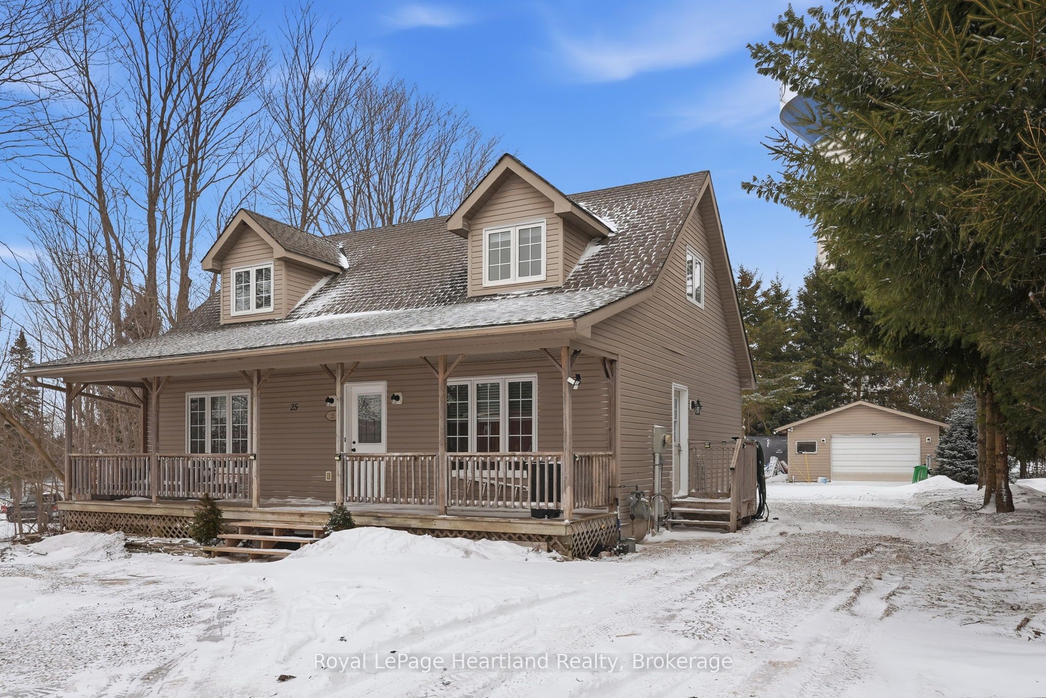 25 John Street W, Minto, ON, N0G 1M0