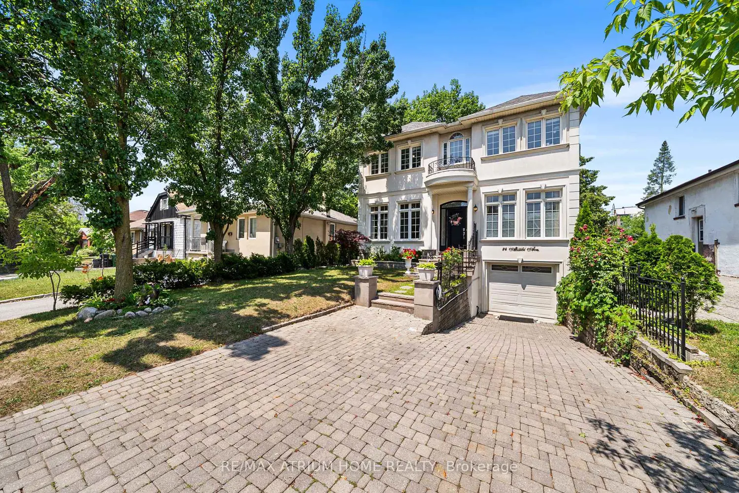 Additional image 20 of 24 Abitibi Avenue