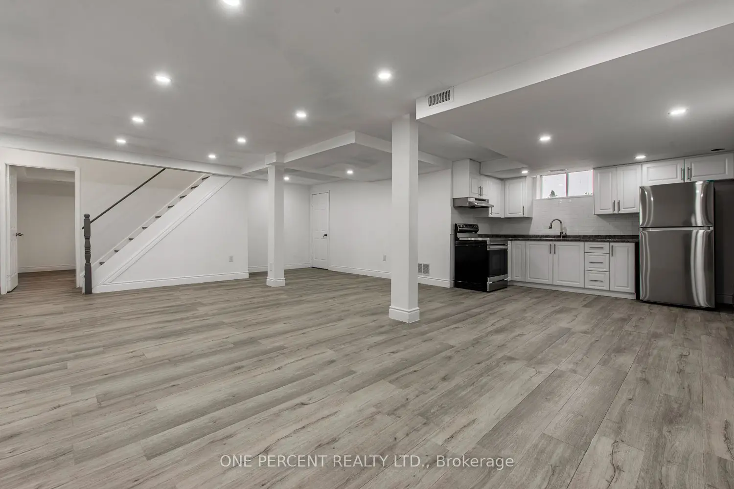 Additional image 14 of 156011 Highway 10 Highway