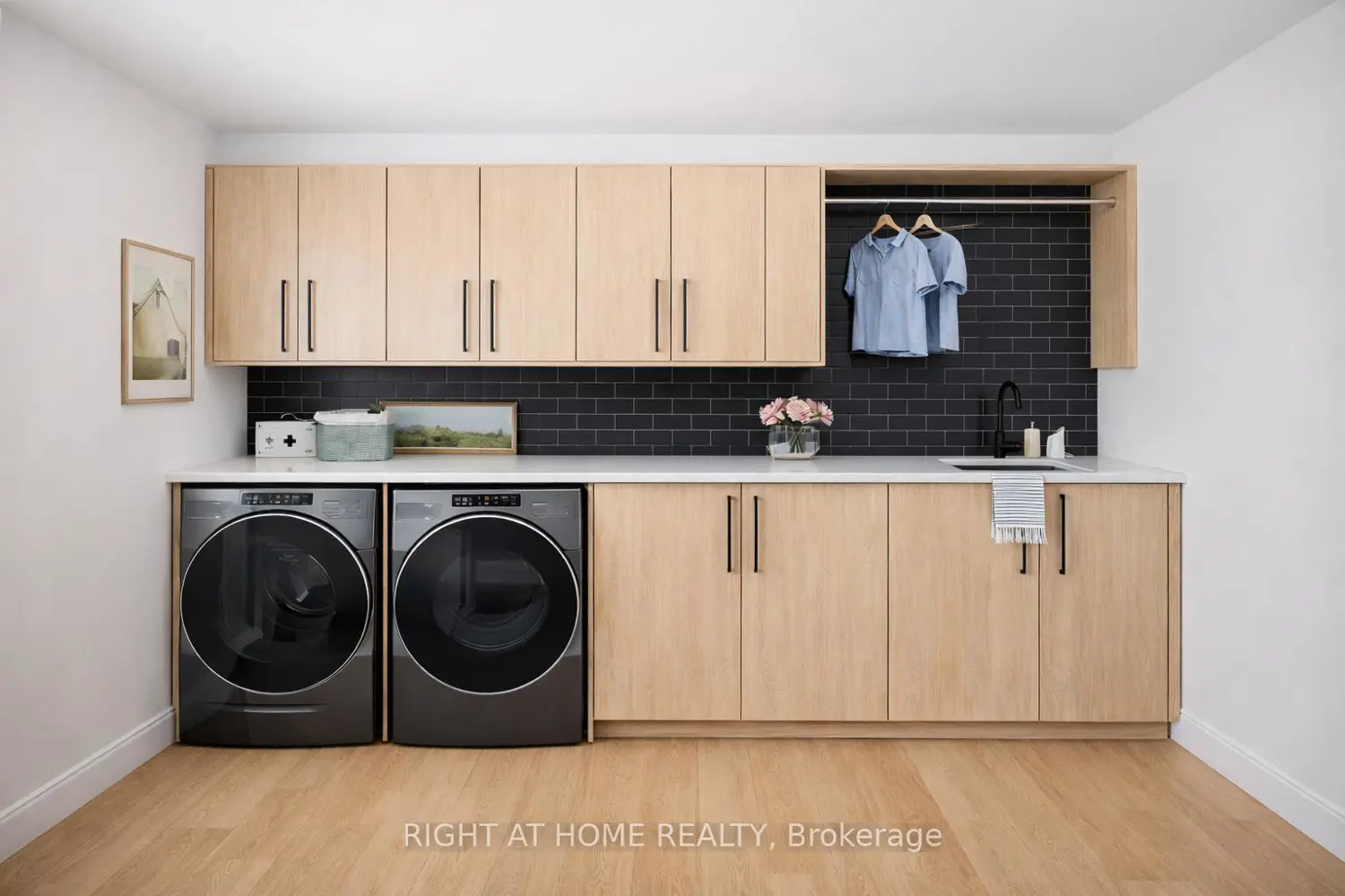 Additional image 8 of 50 East Crest