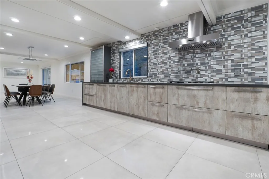 Additional image 4 of 3381 Oakmont View Drive, Glendale, CA 91208