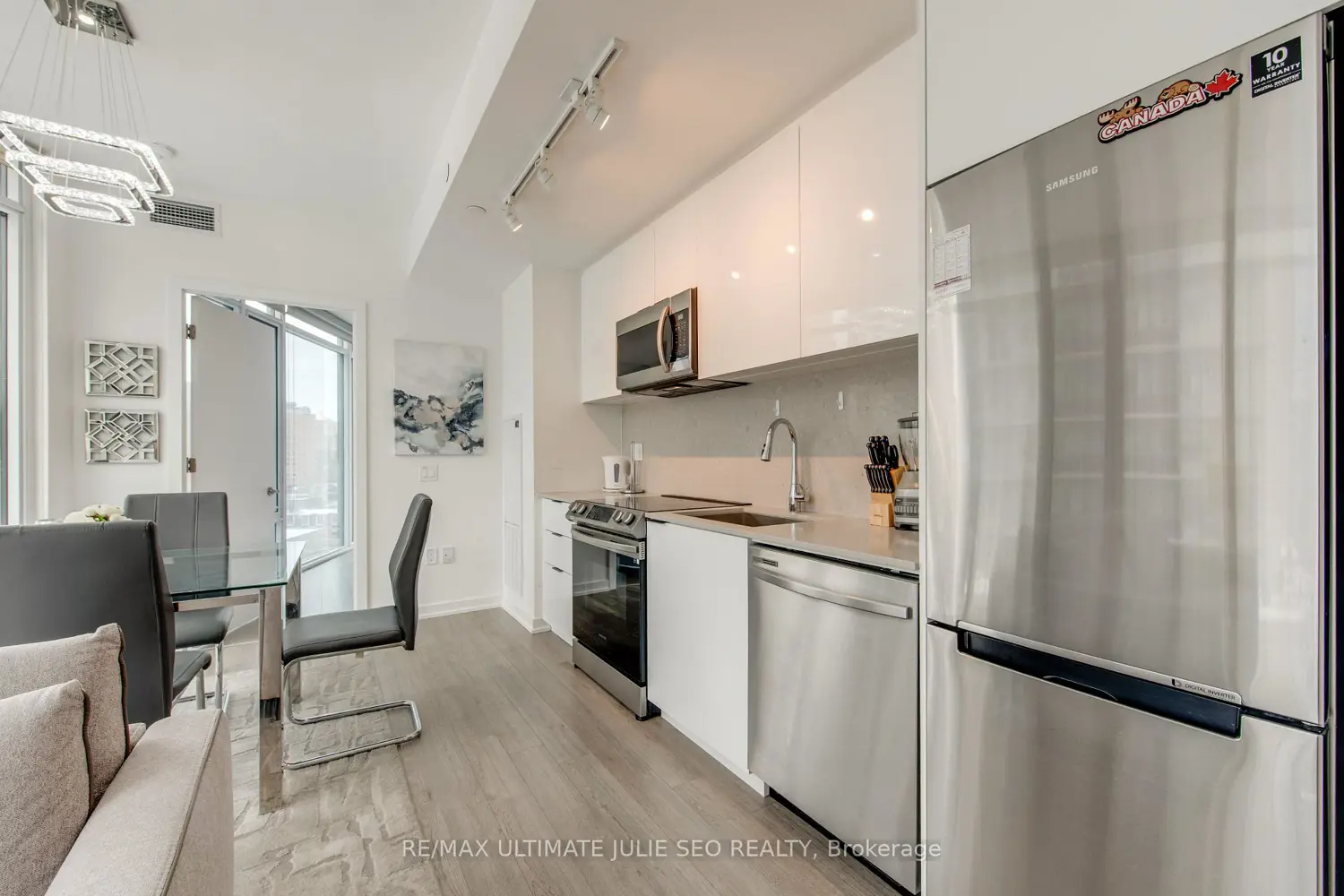 Additional image 9 of 50 Power Street 713