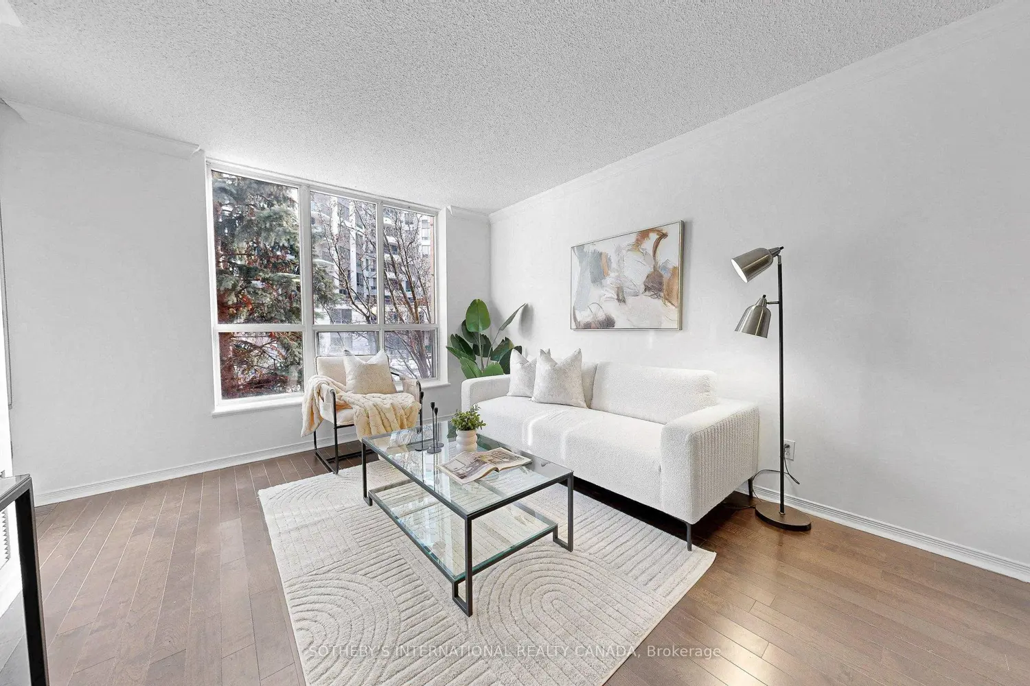 Additional image 6 of 55 Harrison Garden Boulevard 204