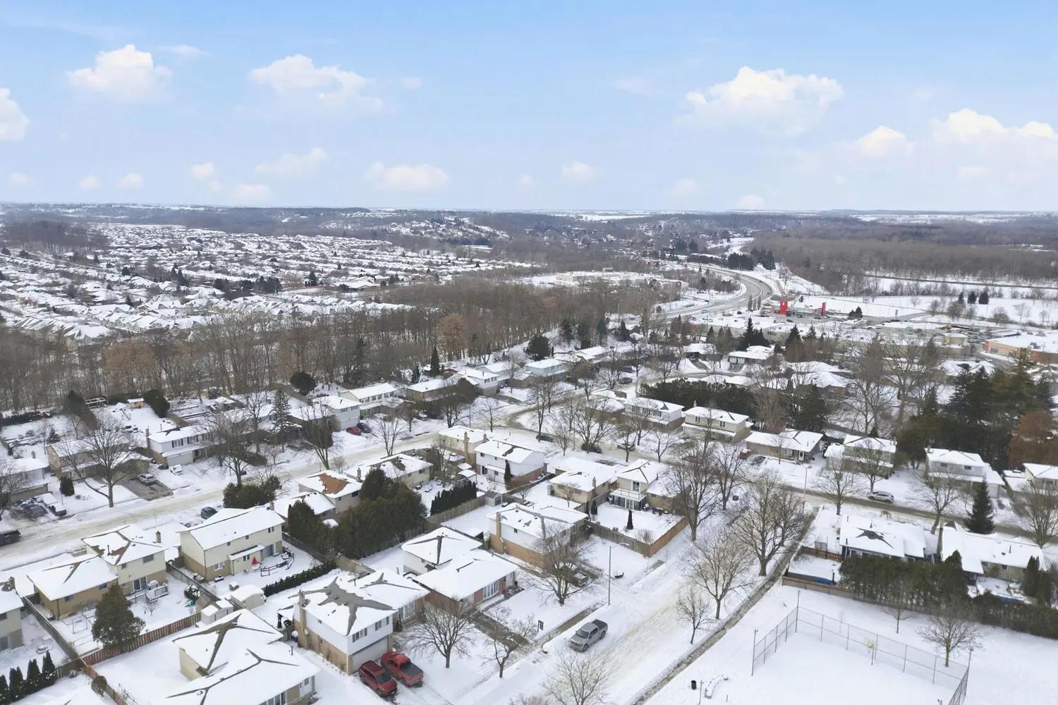 Additional image 19 of 17 Strawberry Lane