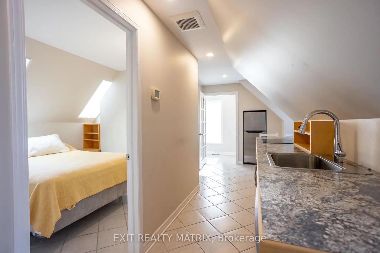 Additional image 15 of 2392 8Th Line Road