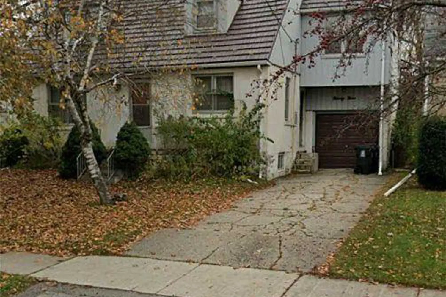 99 Ranee Avenue