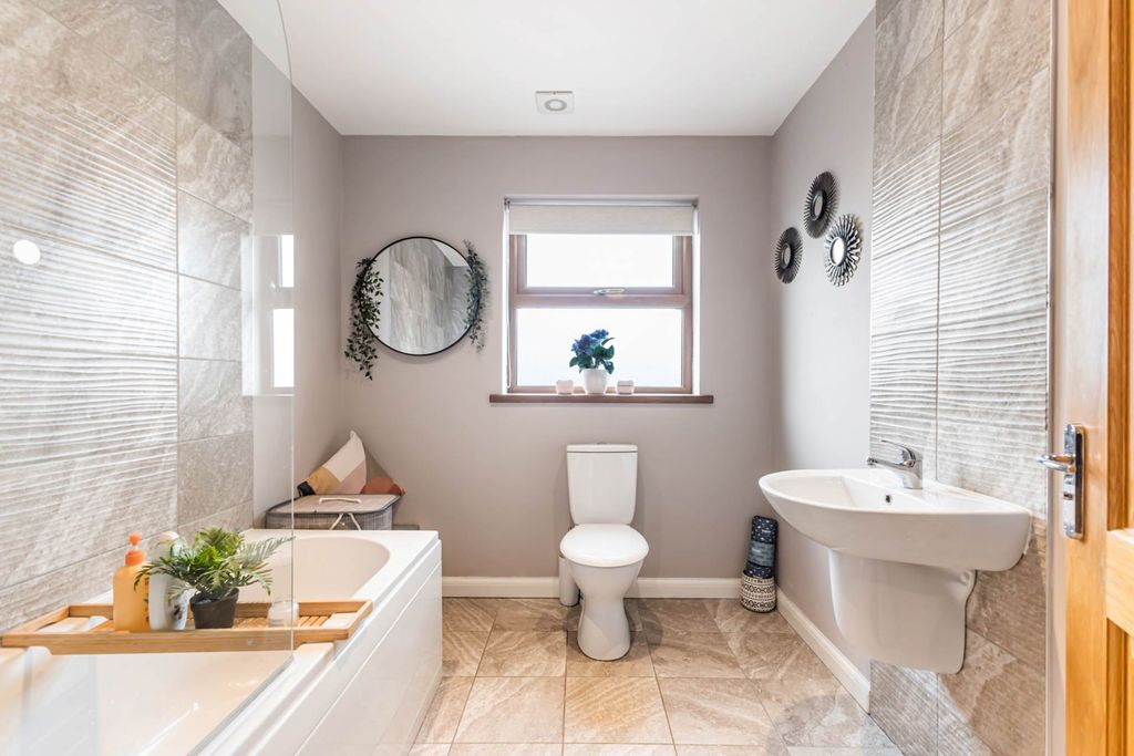 Additional image 28 of 4 bed detached house for saleSt Andrews Drive, Ballyhalbert BT22