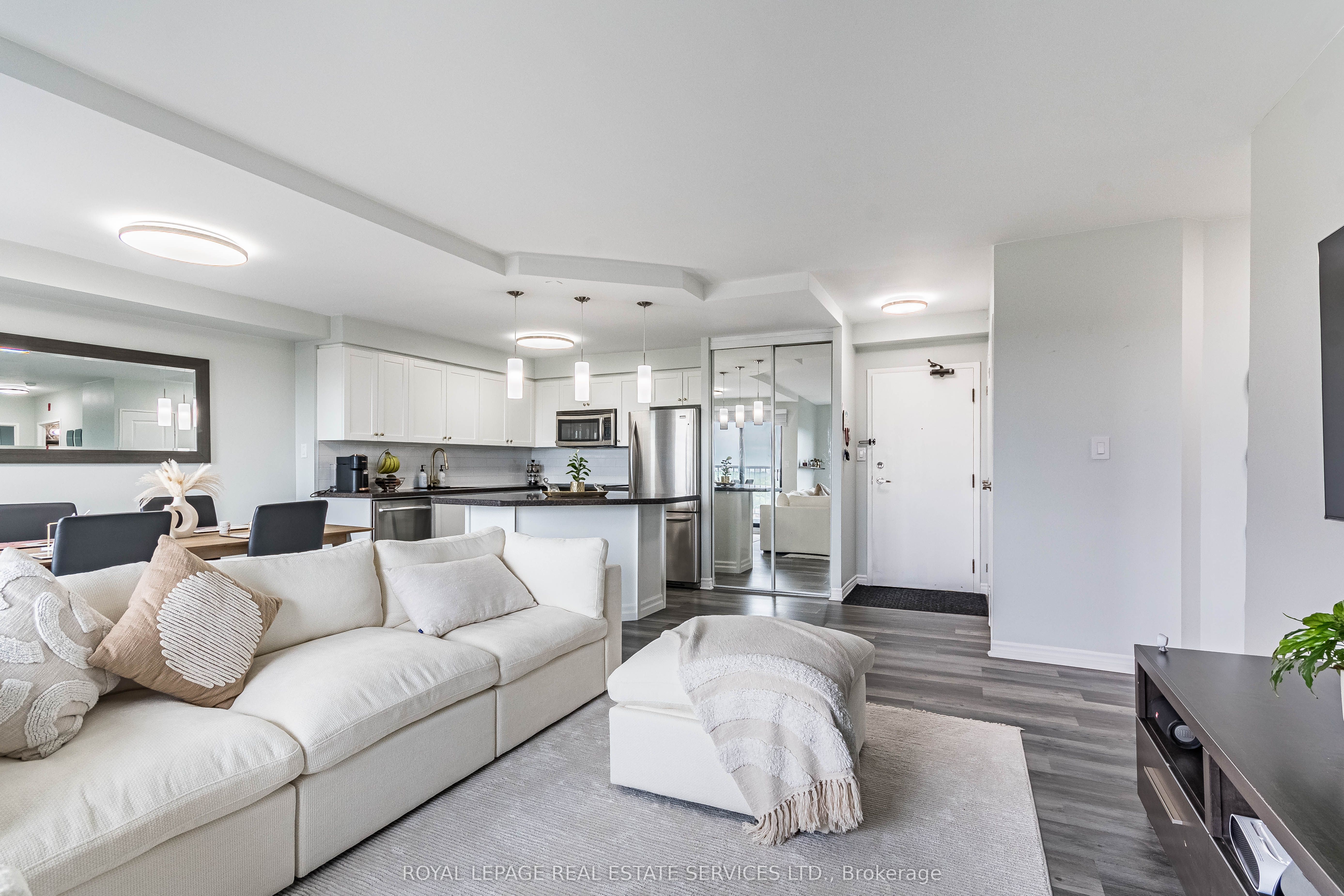 Additional image 5 of 619-1000 Cedarglen Gate, Mississauga, ON, L5C 3Z5