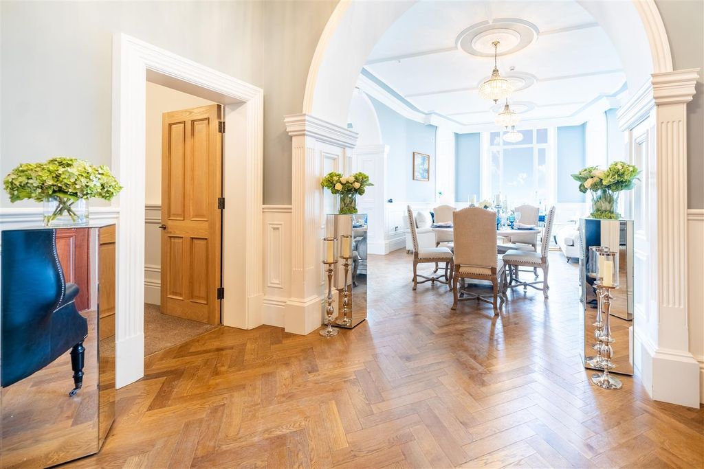 2 bed flat for saleApt 2, Riber Castle, Riber, Matlock, Derbyshire DE4 photo 2
